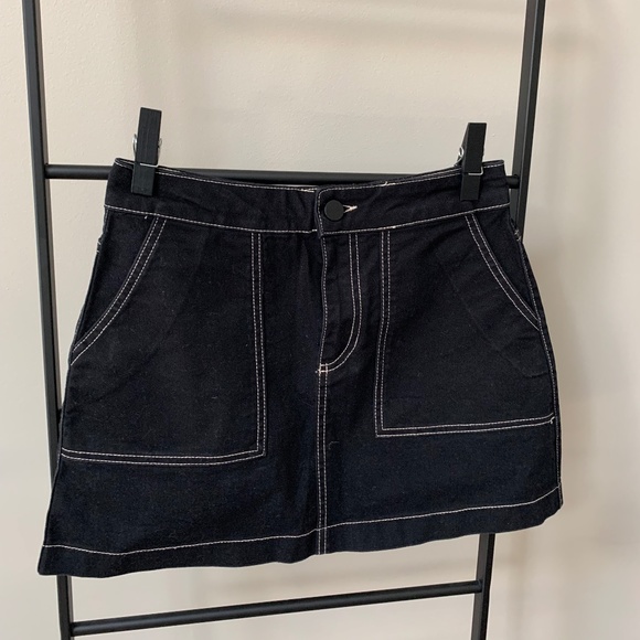 Zara Mini Skirt - Picture 3 of 4